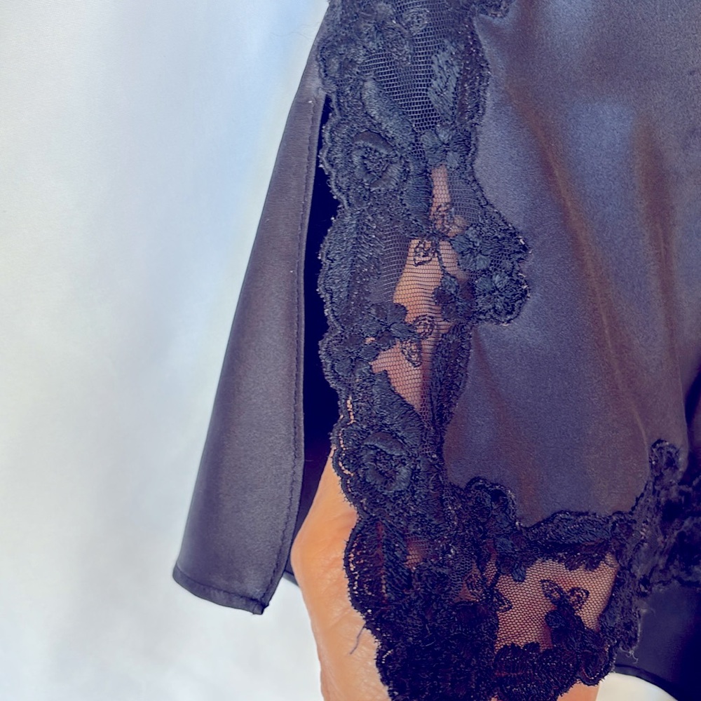 VINTAGE 90’s VICTORIA’S SECRET BEAUTIFUL SEXY CAMI & FLUTTER SHORT SET BLACK M - Picture 7 of 15